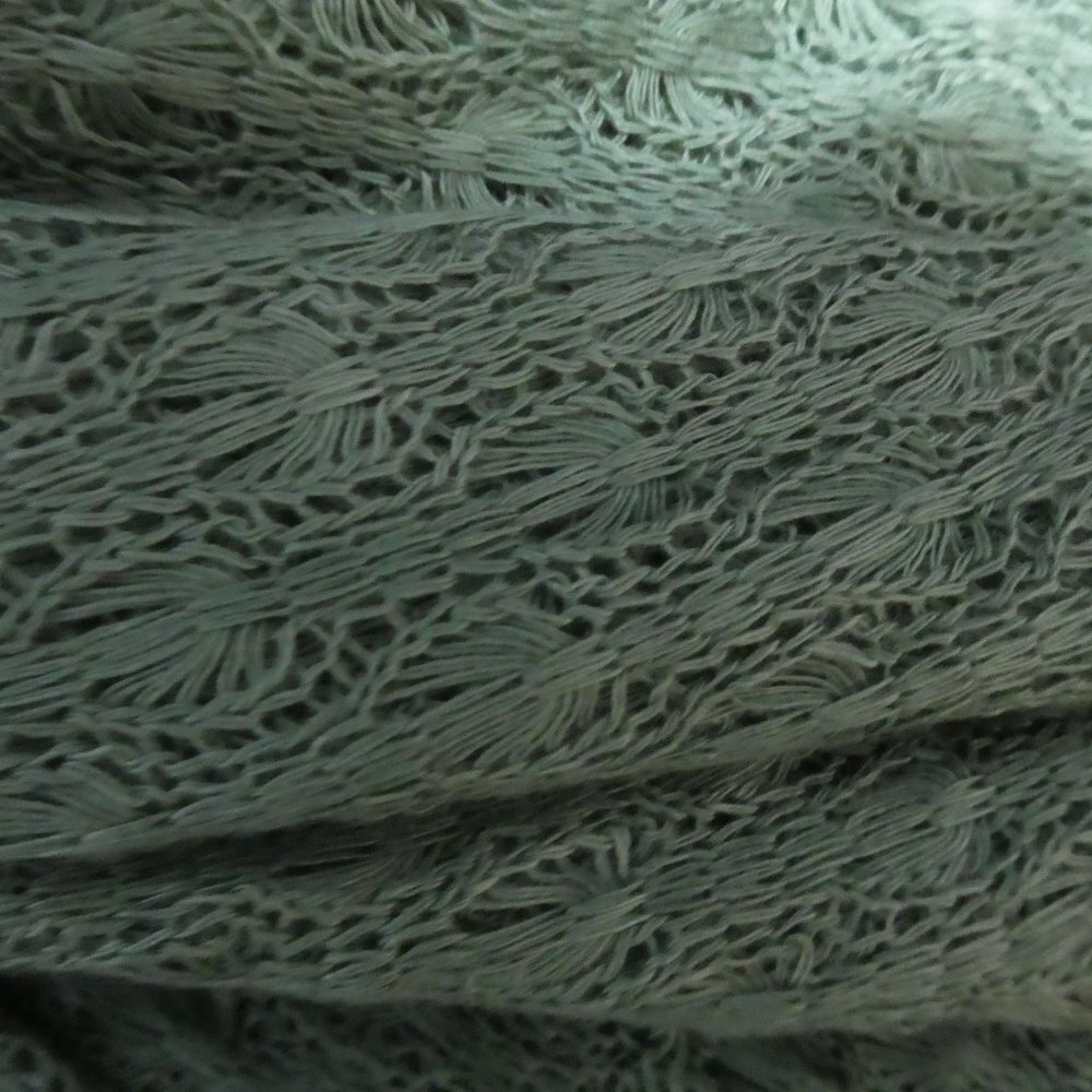 Green Infinity scarf - Picture 2 of 5